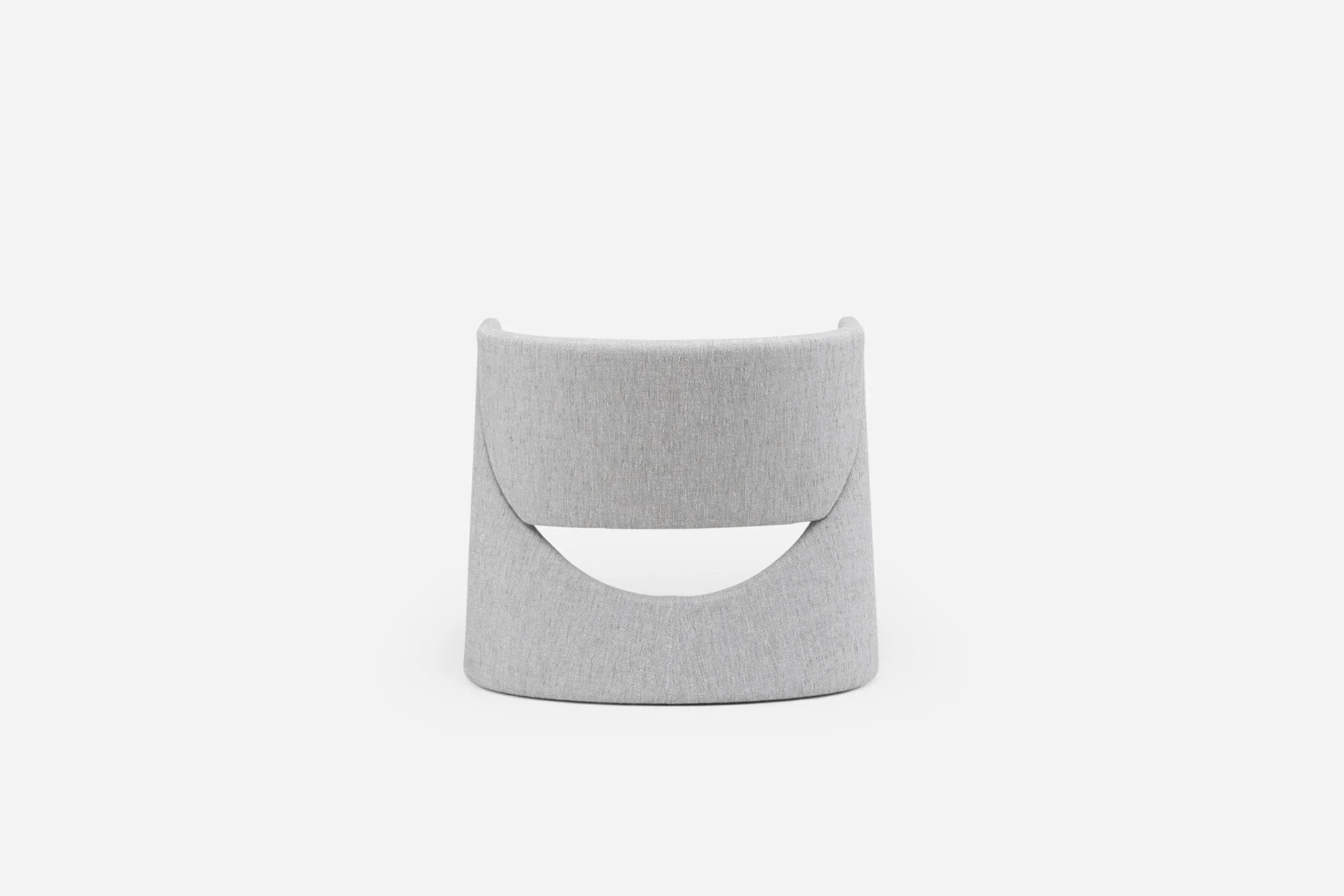 CURSA LOUNGE CHAIR