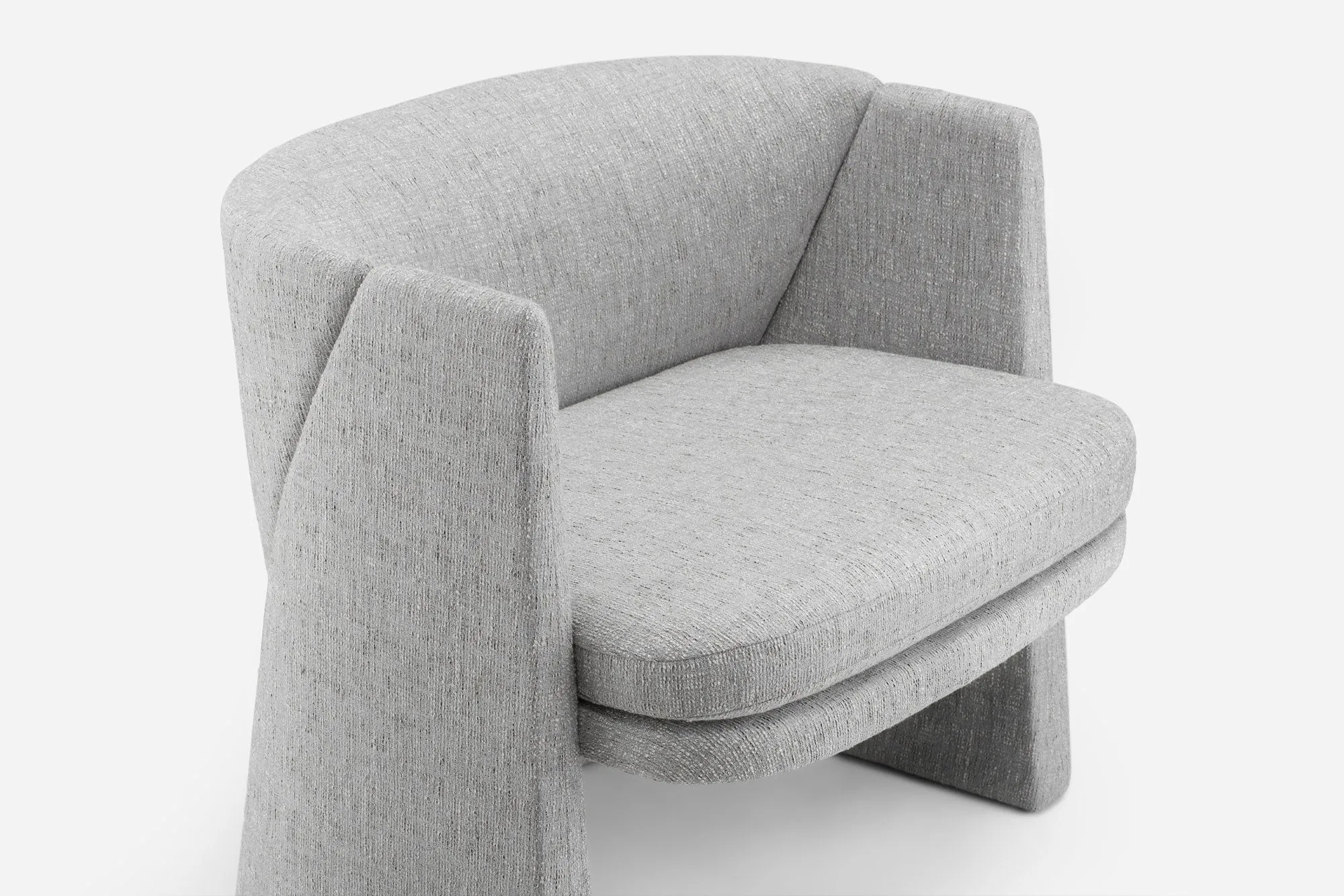 CURSA LOUNGE CHAIR