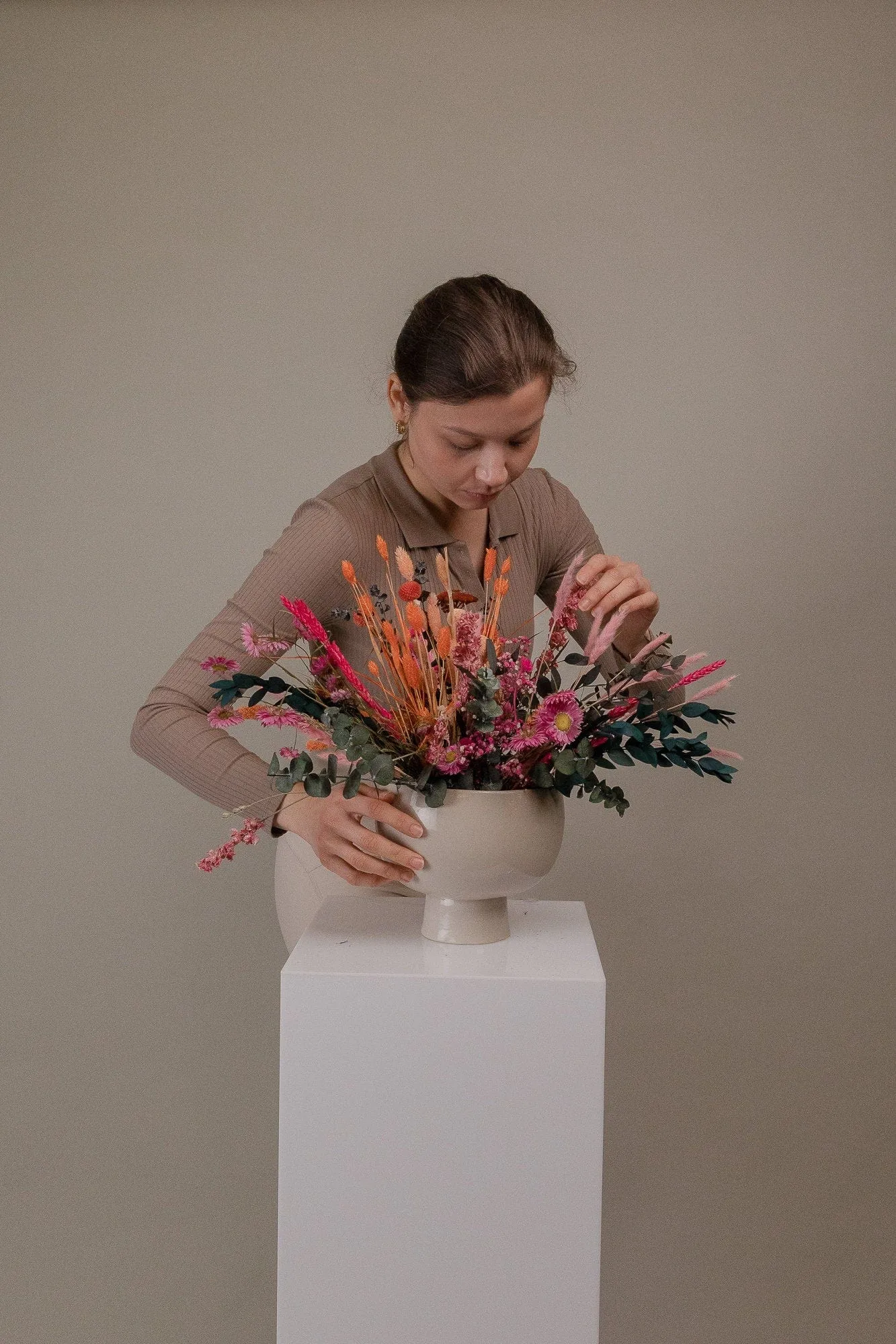 Dried Flowers Pink & Orange Shades With Preserved Eucalyptus Loose Flowers Centerpiece and Vase Arrangement
