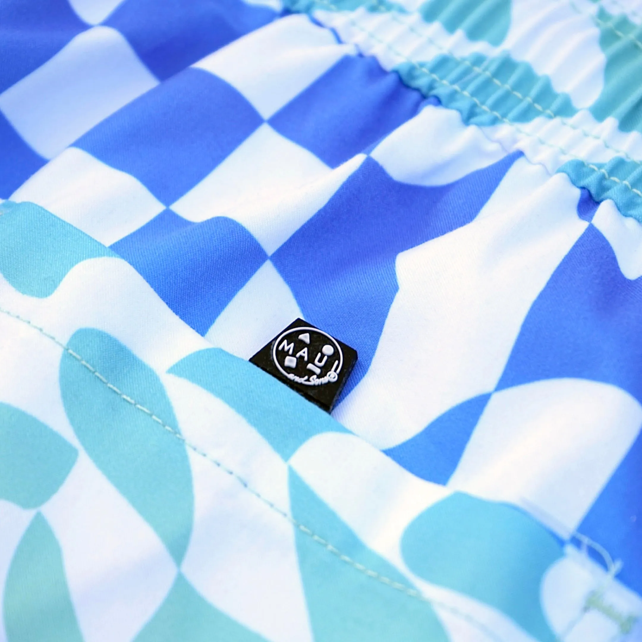 Nu Wave Pool Shorts in Pink